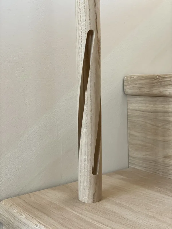 Milled wooden railings – (Form 5)